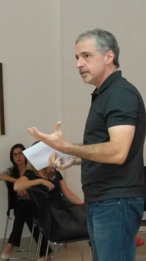 Adriano Gosuen em atividade de supervisão clínica